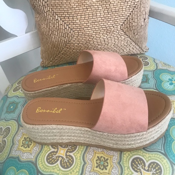 ☕️ Beach Blush Espadrilles🌟 - Picture 2 of 3